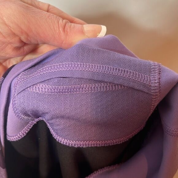 Lululemon Wunder Under Purple Stripe Astro Pants. Size 6. - Picture 7 of 8